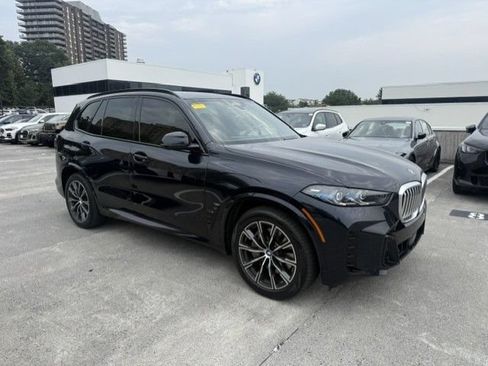 Used 2024 BMW X5 xDrive50e w/ M Sport Package AWD/4WD image 2