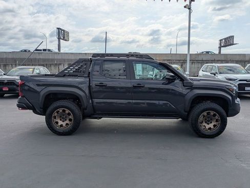 New 2025 Toyota Tacoma Trailhunter image 4