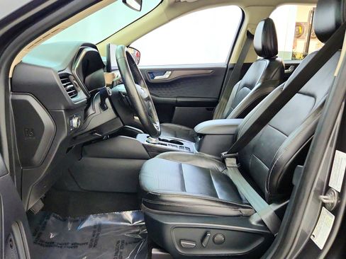 Used 2020 Ford Escape Titanium AWD/4WD image 21