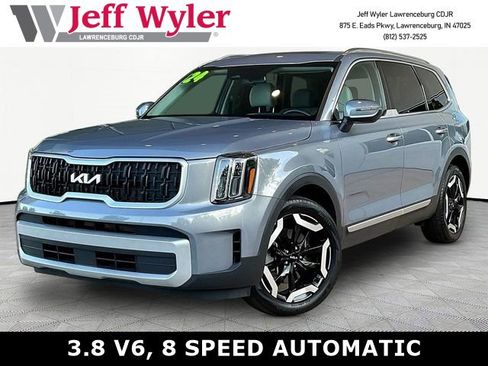 Used 2024 Kia Telluride EX w/ EX Captain's Chair Package AWD/4WD image 1
