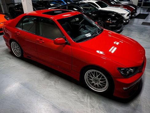 Used 2002 Lexus IS 300 image 49