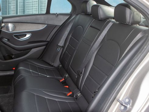 Used 2019 Mercedes-Benz C 300 4MATIC Sedan w/ Premium Package image 16