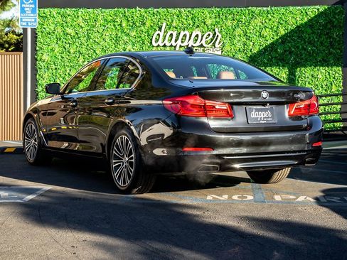 Used 2018 BMW 540i image 8