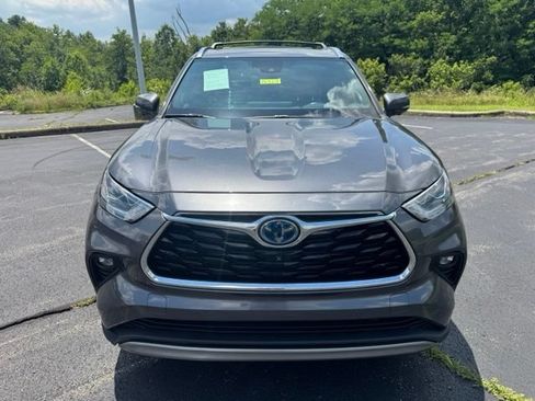 Used 2023 Toyota Highlander Platinum AWD/4WD image 8
