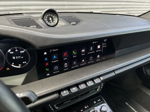 Certified 2022 Porsche 911 Carrera GTS image 32