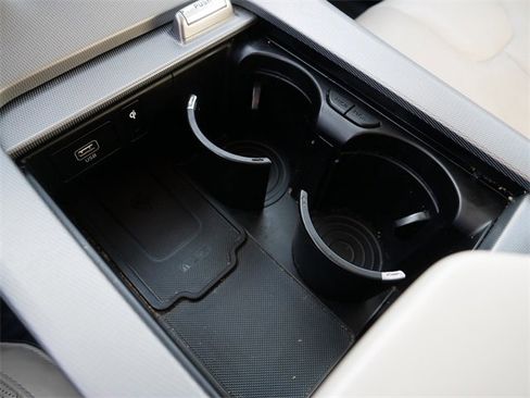 Used 2021 Hyundai Palisade Calligraphy image 29