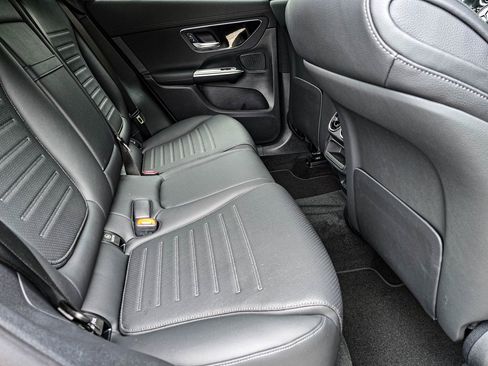 New 2026 Mercedes-Benz GLC 300 4MATIC image 34