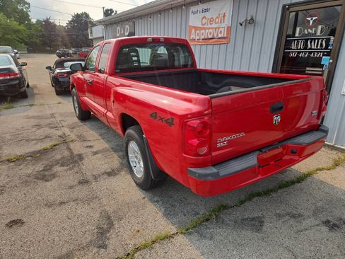 Used 2005 Dodge Dakota SLT AWD/4WD image 3