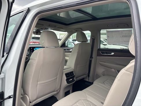 New 2026 Volkswagen Atlas SEL Premium R-Line AWD/4WD image 34