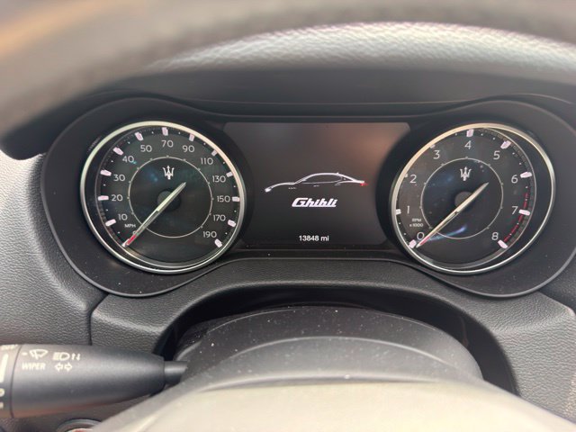 Used 2023 Maserati Ghibli Modena RWD image 11