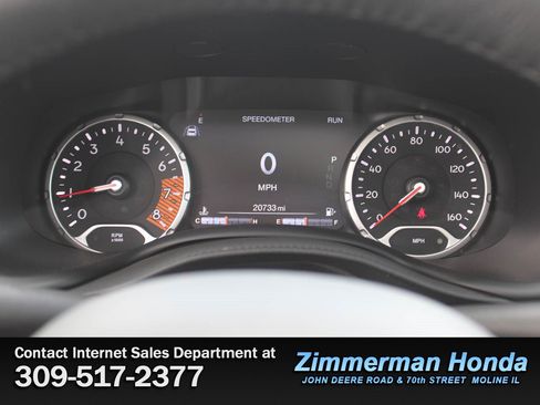 Used 2023 Jeep Renegade Limited w/ Sun/Sound Group AWD/4WD image 11