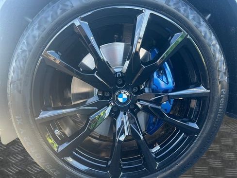 New 2026 BMW X7 M60i AWD/4WD image 12