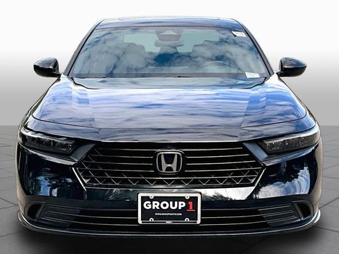 Used 2023 Honda Accord Sport image 4