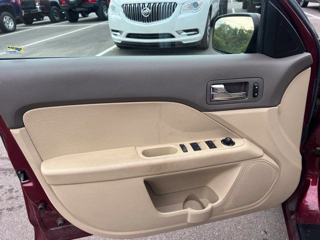 Used 2007 Ford Fusion SE FWD image 14