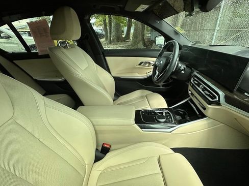 Used 2023 BMW 330i Sedan w/ Premium Package RWD image 4