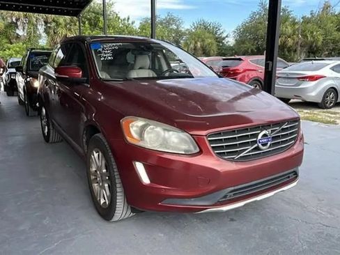 Used 2015 Volvo XC60 T5 Premier w/ Proximity Package FWD image 10