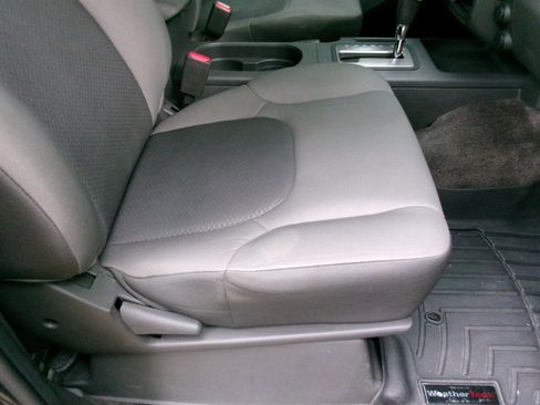 Used 2015 Nissan Xterra S w/ Value Package RWD image 19