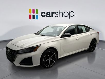 Used 2024 Nissan Altima 2.5 SR