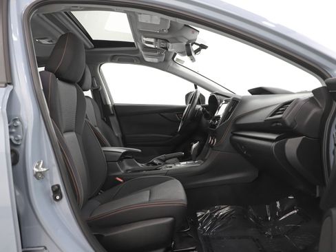 Used 2021 Subaru Crosstrek 2.0i Premium w/ Moonroof Package image 11