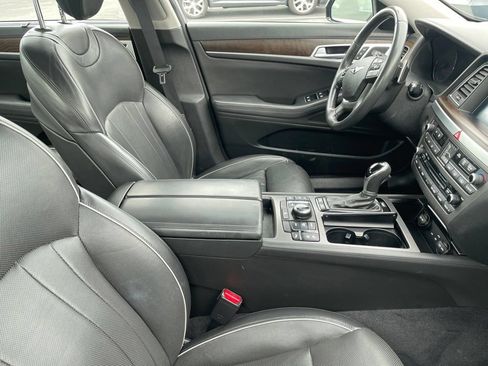 Used 2017 Genesis G80 3.8 w/ Option Group 03 AWD/4WD image 10