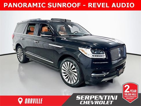 Used 2019 Lincoln Navigator Reserve image 1