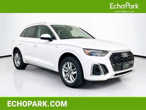 Used 2022 Audi Q5 2.0T Premium w/ Convenience Package AWD/4WD image 1