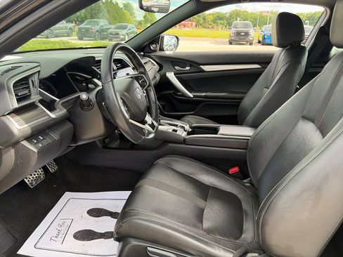 Used 2020 Honda Civic Touring image 17