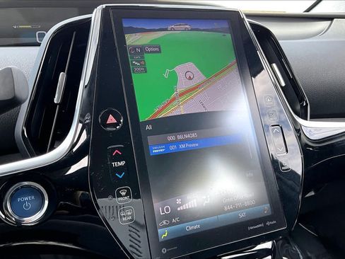 Used 2022 Toyota Prius Prime XLE FWD image 34