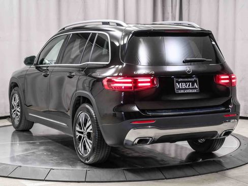 Certified 2026 Mercedes-Benz GLB 250 image 2