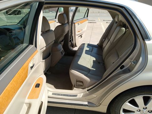 Used 2005 Toyota Avalon Limited image 13