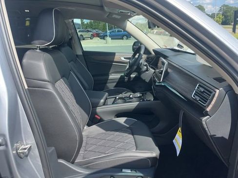 New 2026 Volkswagen Atlas SEL Premium R-Line image 36