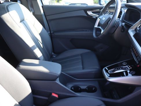 Used 2023 Audi Q4 e-tron Premium Plus w/ Premium Plus image 13