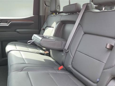 New 2026 GMC Sierra 1500 Denali w/ Technology Package AWD/4WD image 23