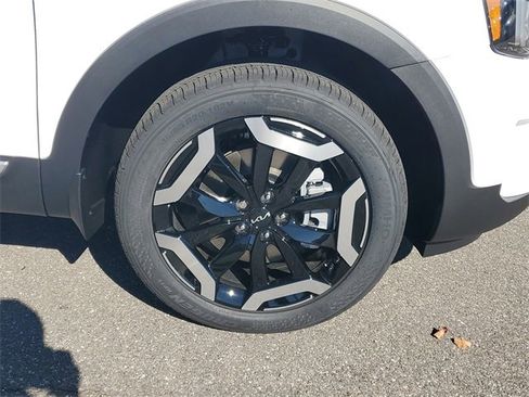 New 2025 Kia Telluride S image 42