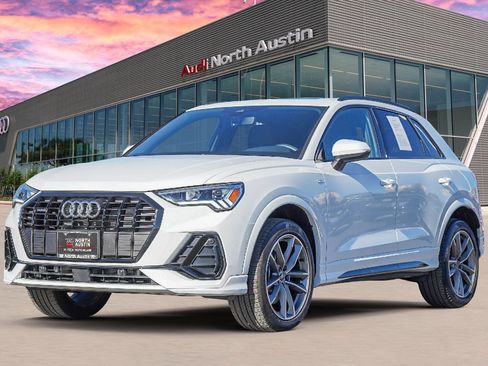 Certified 2025 Audi Q3 2.0T Premium w/ Convenience Package image 6