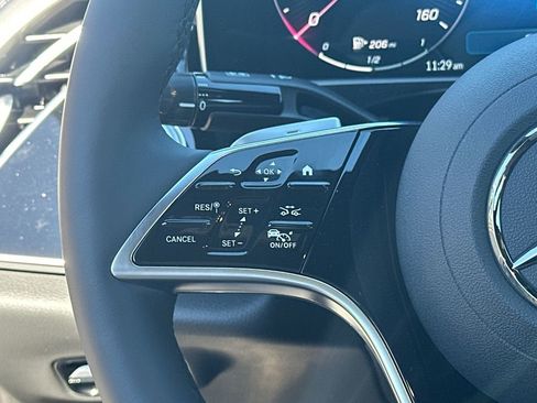 New 2026 Mercedes-Benz E 350 4MATIC Sedan image 27