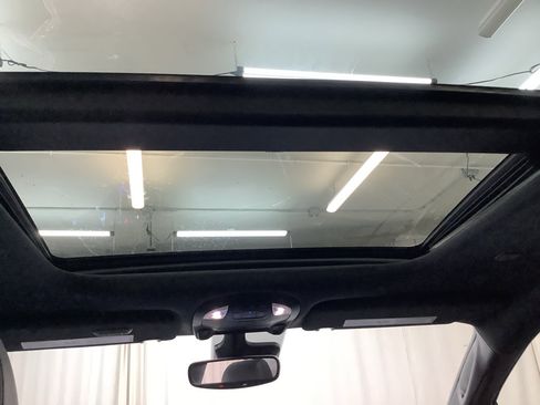 New 2026 Chrysler Pacifica Select w/ S Appearance Package image 26