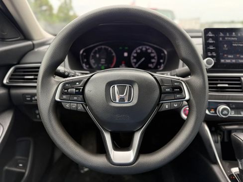 Used 2020 Honda Accord EX image 25