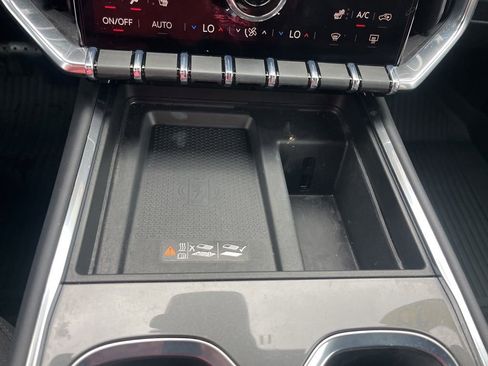 Used 2026 GMC Acadia Elevation w/ LPO, Floor Liner Package FWD image 17