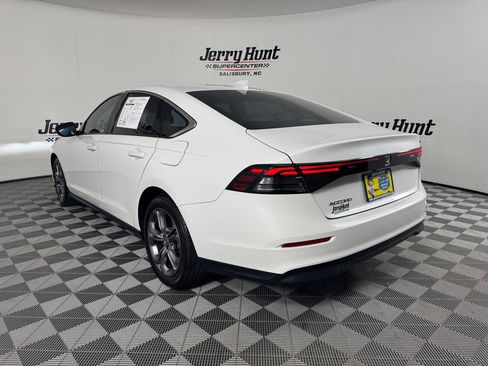 Used 2024 Honda Accord EX image 7