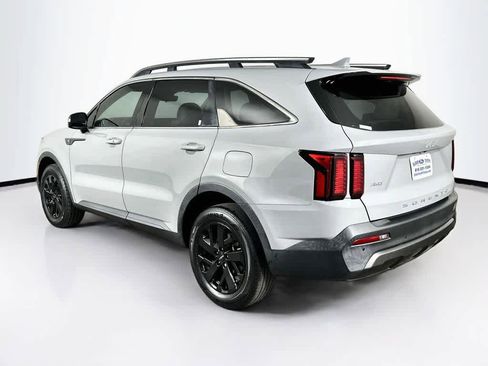 Used 2022 Kia Sorento S AWD/4WD image 4