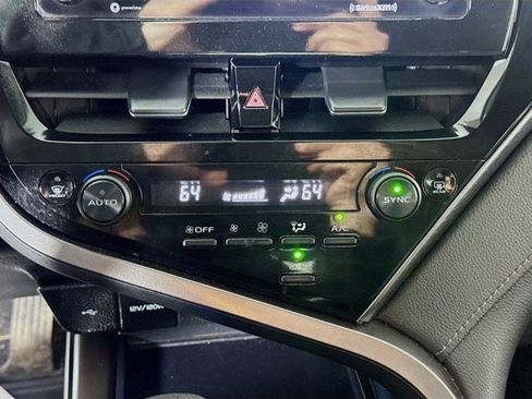 Used 2023 Toyota Camry LE image 14