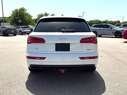 Used 2019 Audi Q5 Prestige w/ Prestige Package AWD/4WD image 6