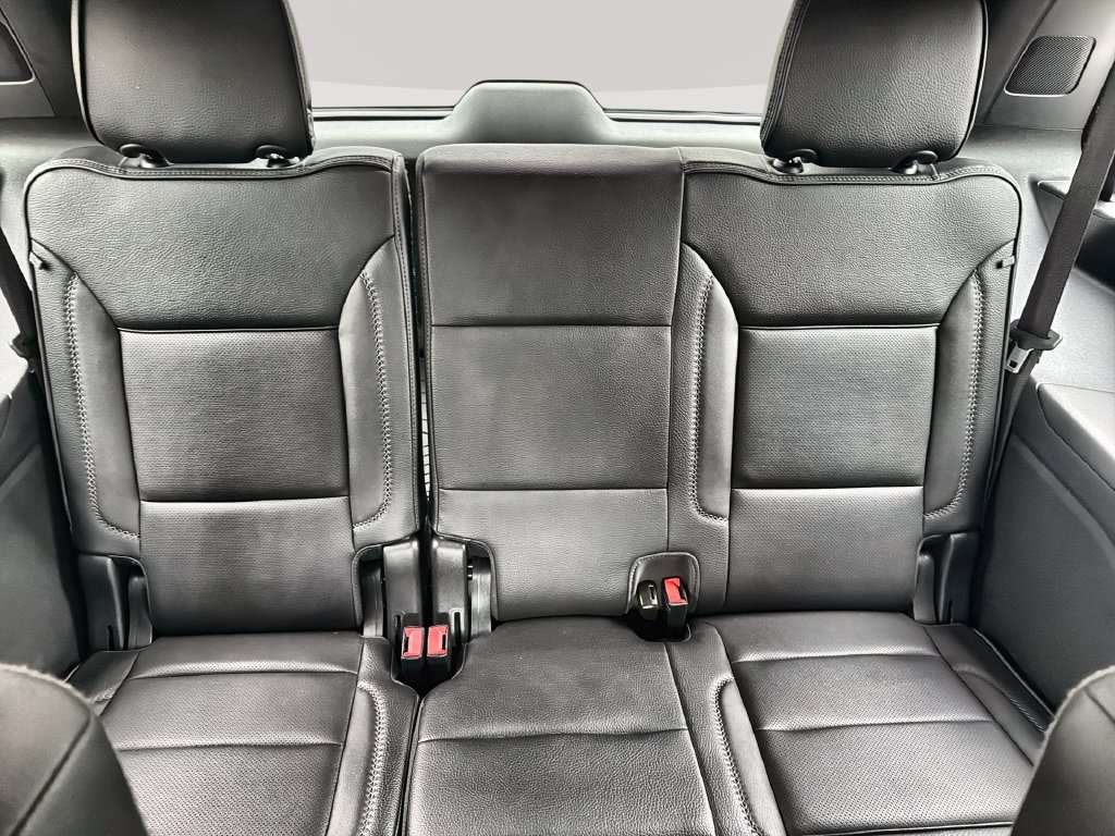 Used 2024 GMC Yukon Denali AWD/4WD image 26