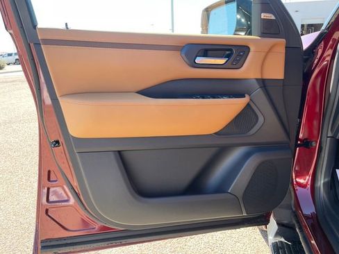 New 2025 Nissan Armada SL w/ Captain's Chari Seat Package image 12