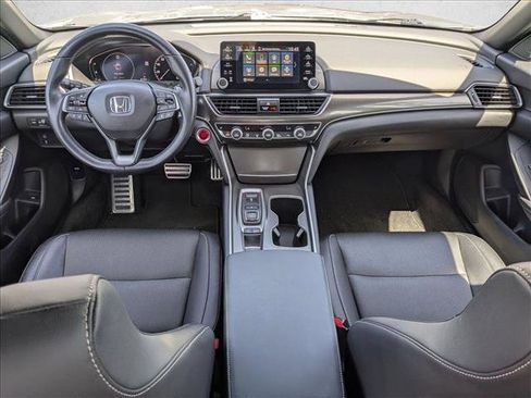 Used 2019 Honda Accord Sport image 14