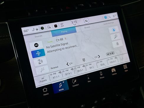 Used 2022 Jeep Grand Cherokee Summit w/ Luxury Tech Group V image 30