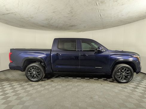 Used 2024 Toyota Tundra Platinum image 6