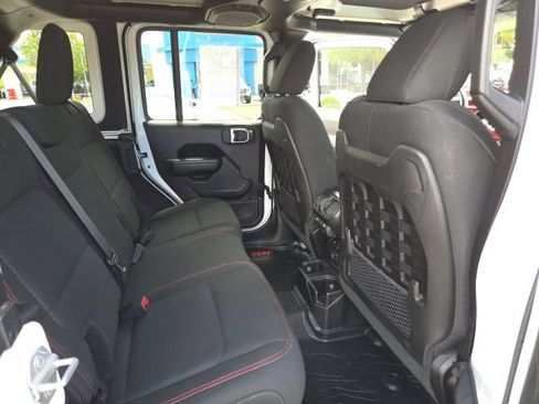Used 2019 Jeep Wrangler Unlimited Rubicon AWD/4WD image 19