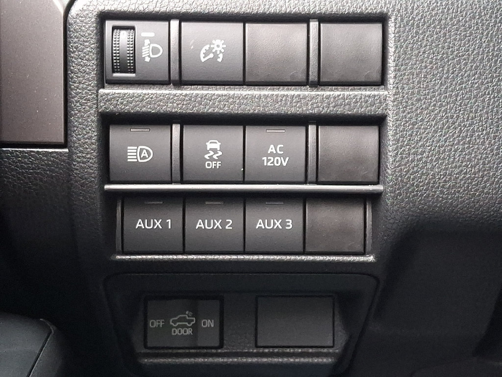 Used 2024 Toyota Tacoma TRD Off-Road w/ TRD Off Road Upgrade Package AWD/4WD image 25